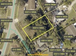 305 Bellair Rd, Fort Myers, FL 33905