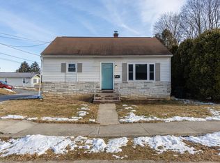 155 N Hazel St, Manheim, PA 17545