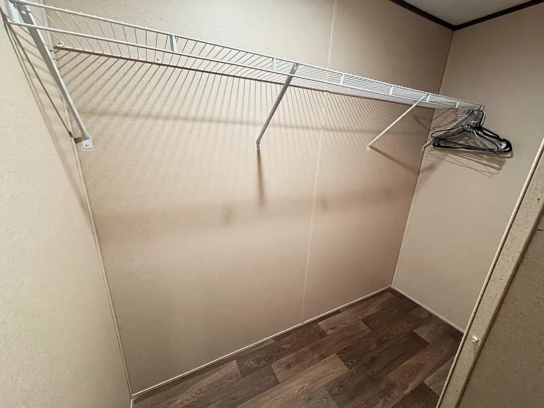200 N 28th St #19 — Photo 5