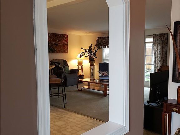 3rd image of 16219 59th Ave E