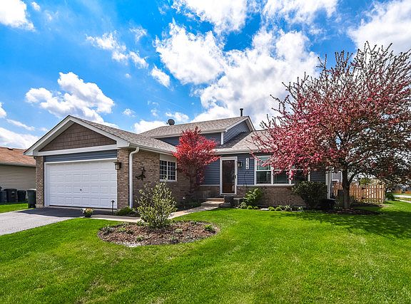 2nd image of 2344 Lotus Dr
