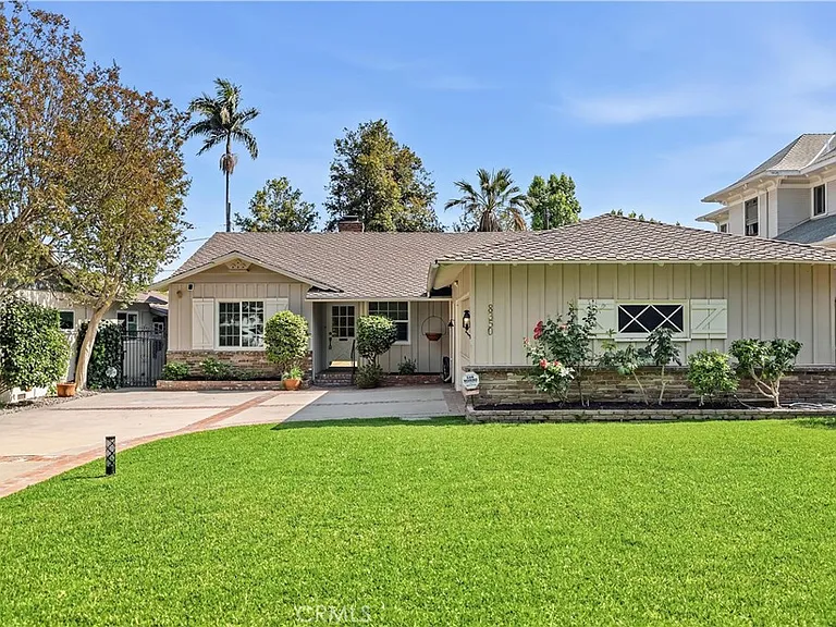 8350 Duarte Rd — Photo 1