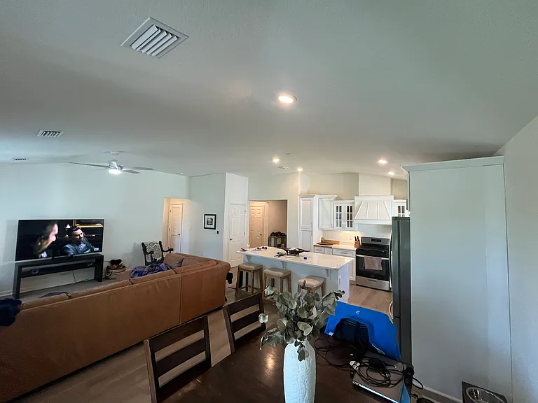 100 Signet Cir — Photo 16