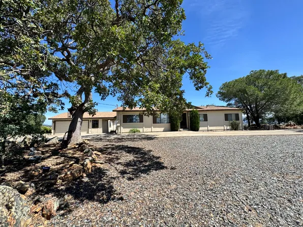 9844 Banderilla Dr, La Grange, CA 95329