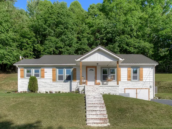 738 Piney Grove Rd, Hampton, TN 37658