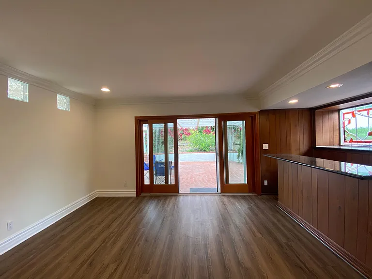 22539 Waterbury St — Photo 18