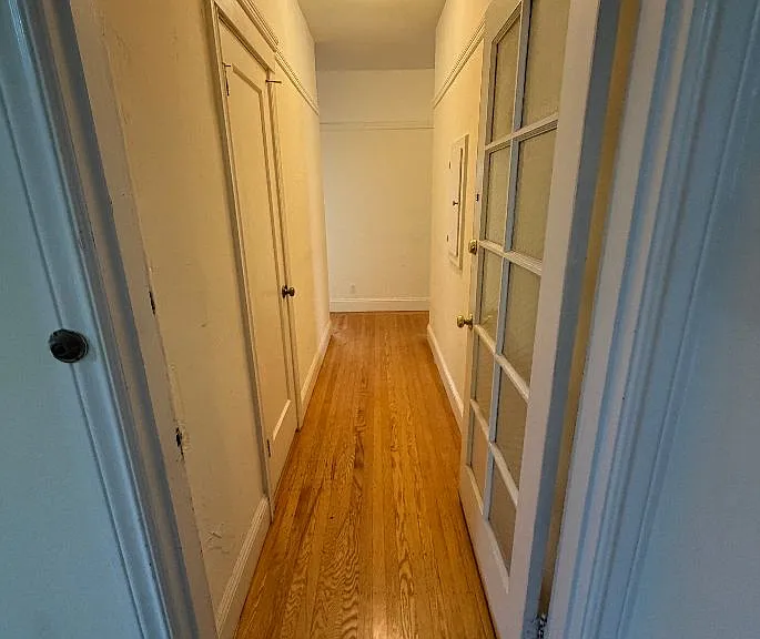 515 Russia Ave #2 — Photo 2