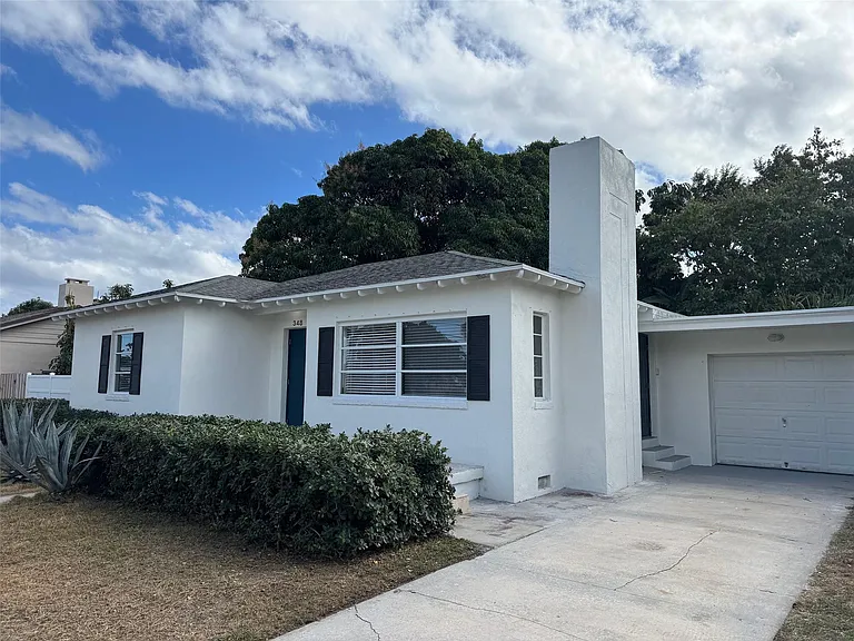 348 Gregory Rd — Photo 2