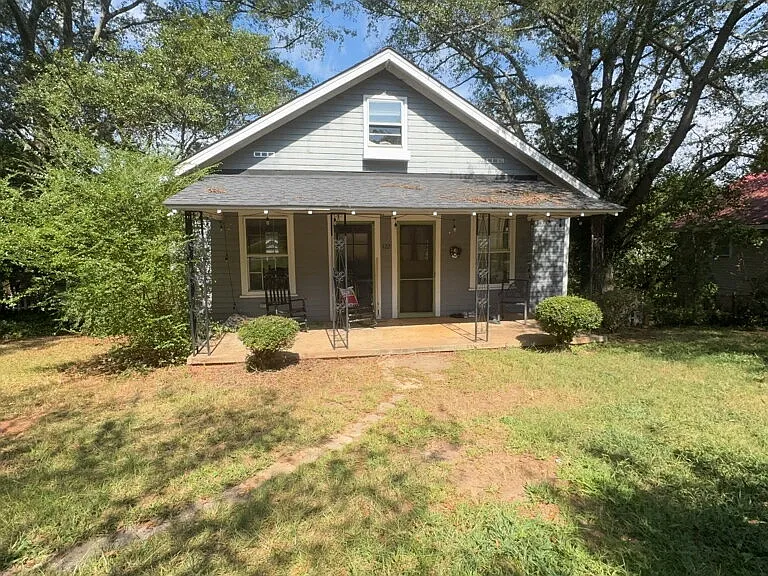 422 N Garrett St — Photo 1