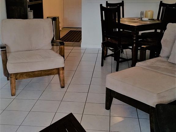 4th image of 98461 Windward Ave Unit 98461