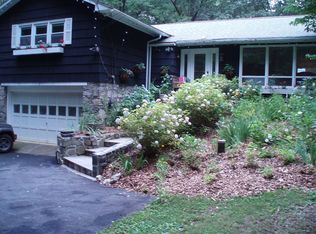 27 Canopus Hollow Rd, Putnam Valley, NY 10579