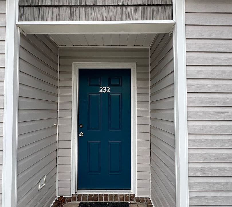 2nd image of 232 Charleston Dr