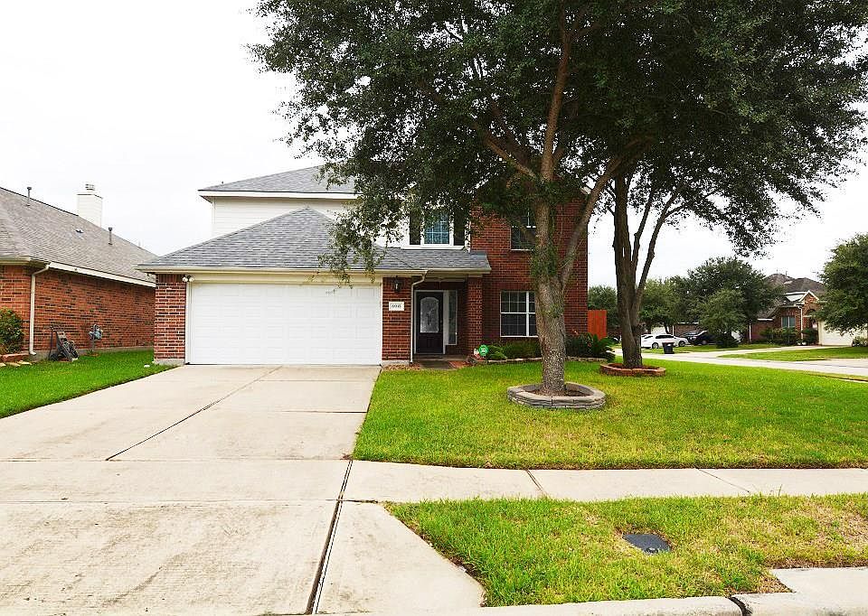 1st image of 6935 Stoneyvale Dr