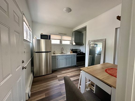 5th image of 265 Franklin Blvd Floor 2