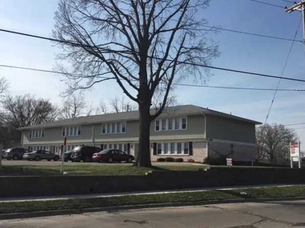 Golfview Apartments, 4009 Oakland Rd NE APT 6, Cedar Rapids, IA 52402