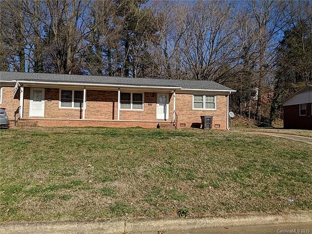 1st image of 316 & 318 Holland Cir