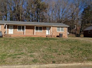 316 & 318 Holland Cir, Statesville, NC 28677