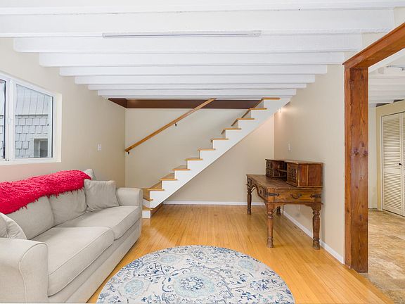 4th image of 3562 Utah St