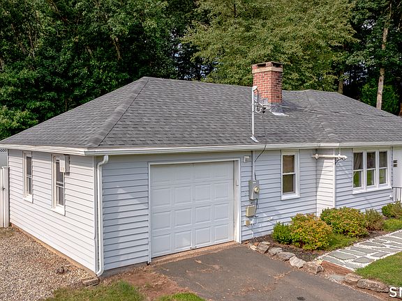 2nd image of 263 Carter Lane