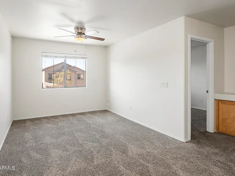 1042 W Desert Basin Dr — Photo 16