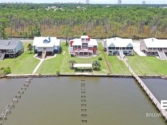 3rd image of 24413 Gulf Bay Rd