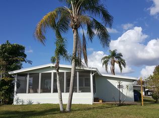 7323 Royal Crest Dr, Ellenton, FL 34222