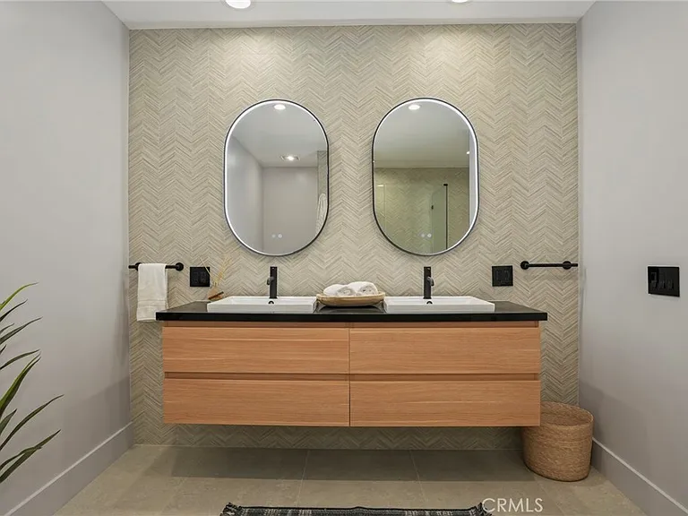 8788 Shoreham Dr #32 — Photo 22