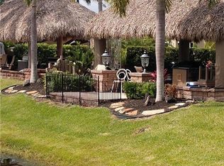 213 NW Hazard Way, Port Saint Lucie, FL 34986