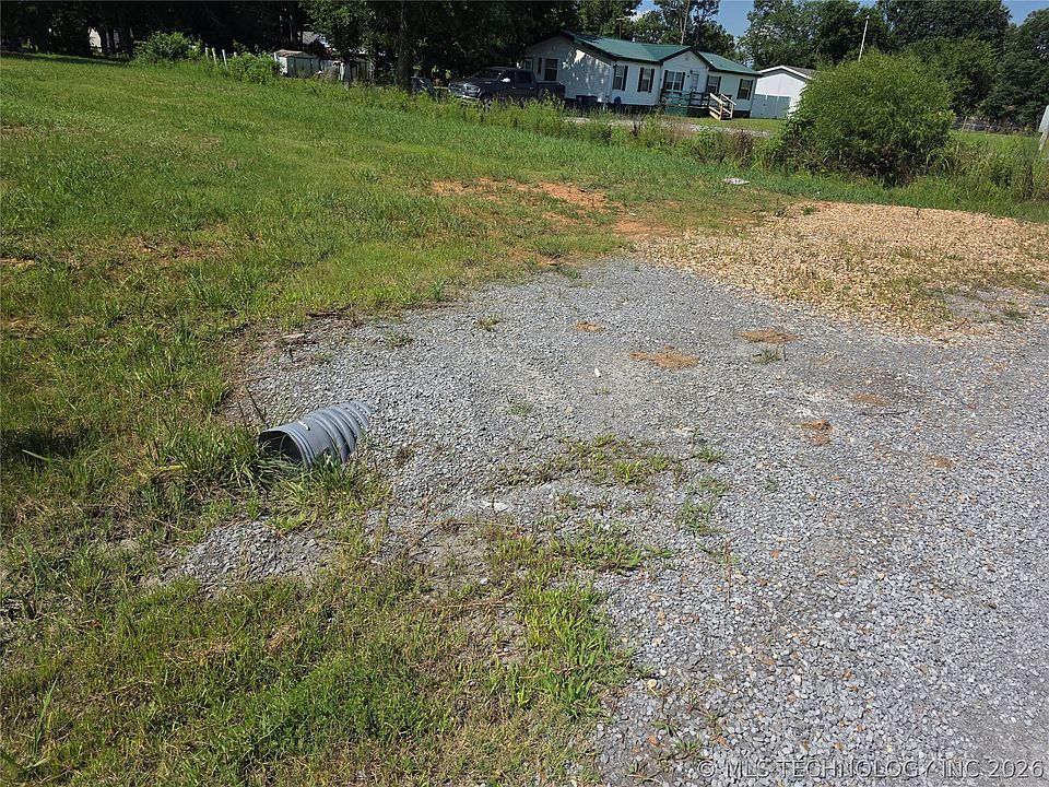 2nd image of Spring Creek St