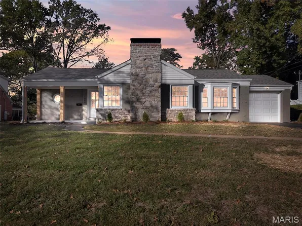 1509 Holly Dr, Saint Louis, MO 63119