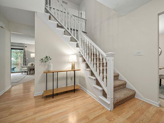 5th image of 7115 White Butterfly Ln