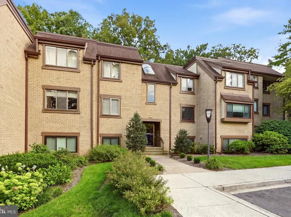 1643 Parkcrest Cir APT 301, Reston, VA 20190