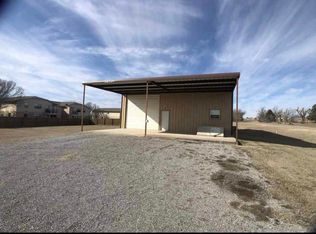 3 N East Ave, Sterling, OK 73567