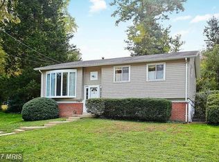 7565 Weyburn Ct, Annandale, VA 22003