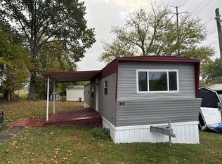 23 Oakridge Heights Dr #LANL3A, Oakdale, PA 15071