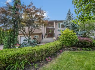 42 Fieldstone Dr, Somerville, NJ 08876