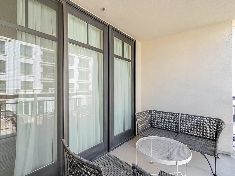 352 Caruso Ave — Photo 28
