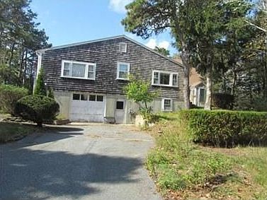 2nd image of 124 Bay View Rd