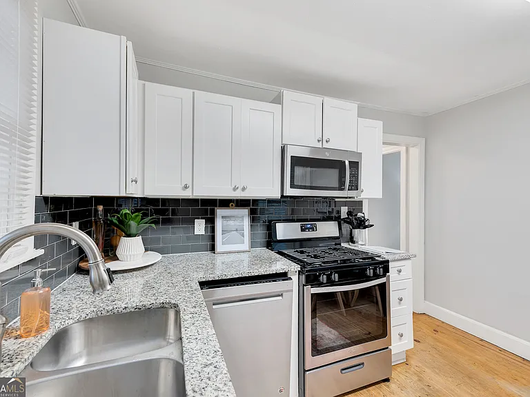 192 Woods Dr NE — Photo 23
