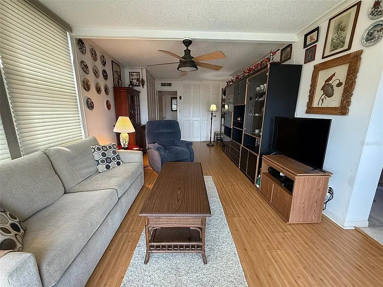 7400 Sun Island Dr #505 — Photo 5