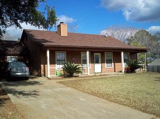 140 Barbara Cir, Ozark, AL 36360