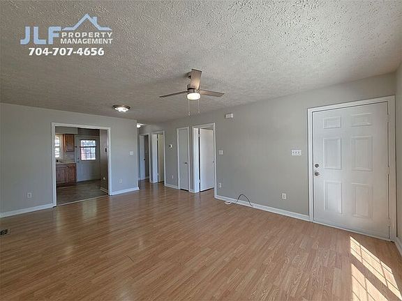 3rd image of 202 1st St APT A