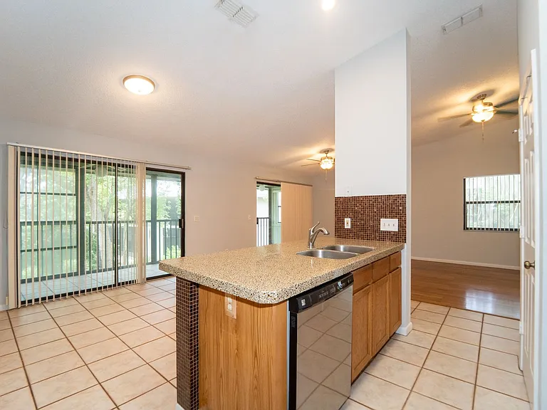 40 Aledo Ct — Photo 16