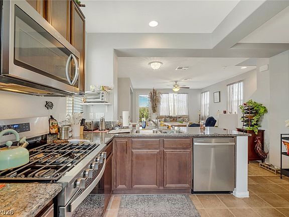 4th image of 8386 Creek Canyon Ave