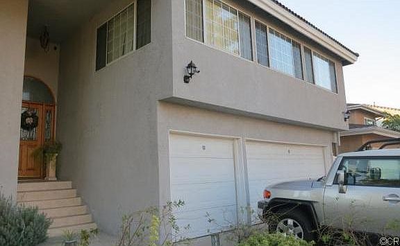 2nd image of 23335 Los Codona Ave
