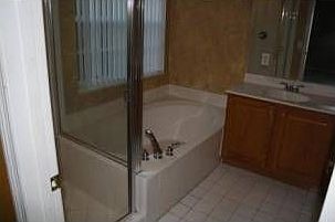 4th image of 1936 NW 75th Way