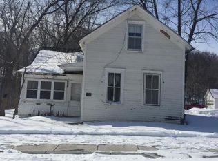 420 Broadway, Carver, MN 55315