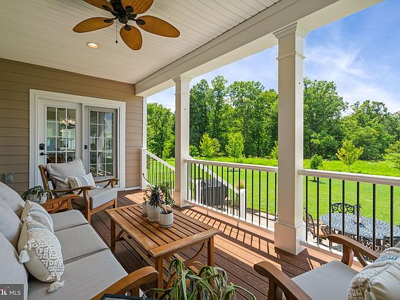 2nd image of 41089 Haybine Ln
