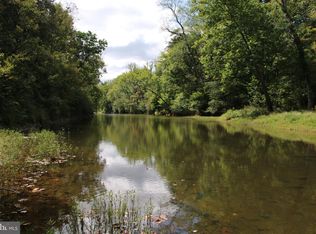 Hodges Ln, Winchester, VA 22603