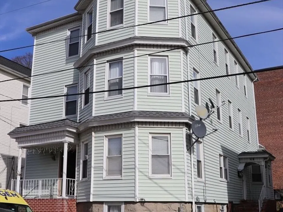 48 Thomas St #2